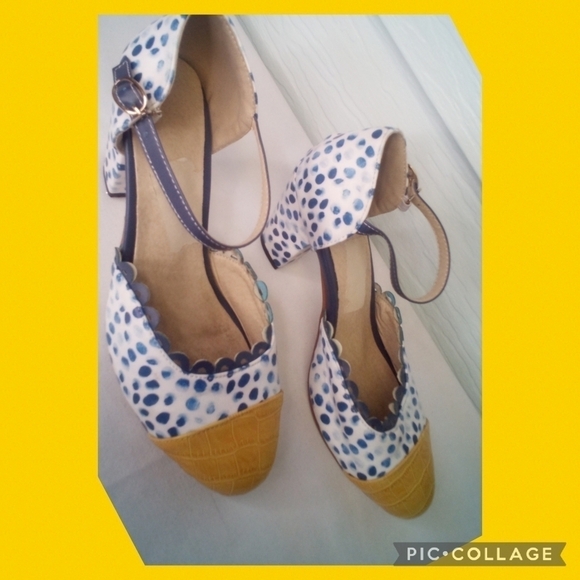 BLUE Polka Dot's Shoes - Picture 4 of 7
